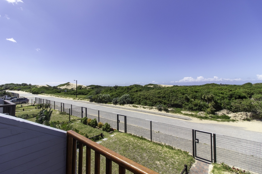 3 Bedroom Property for Sale in West Beach Eastern Cape
